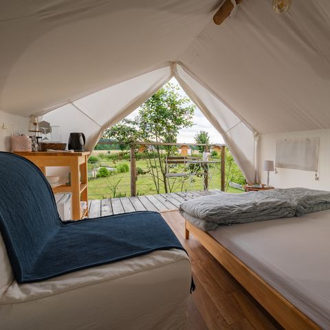 TENDA DA CAMPEGGIO 2 persone - glamping, toilette privata, lavandino e vasca da bagno all'aperto 15m².