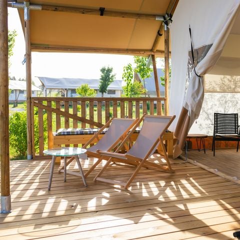 Canvas and wooden tent 5 persons - Glamping with bathroom, Amber 40 m2