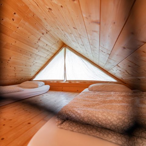 CHALET 4 persone - Casa di legno SUA, 22 m² - Servizi igienici privati, lavandino e vasca da bagno all'aperto