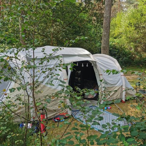 PIAZZOLA - Piazzole per auto-tende o camper, furgoni o caravan