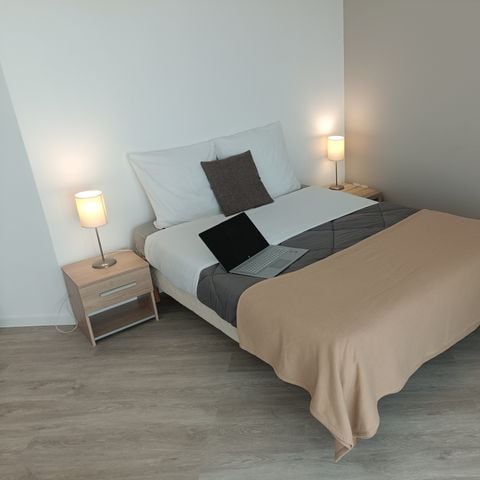 STUDIO 2 personnes - Lit Double