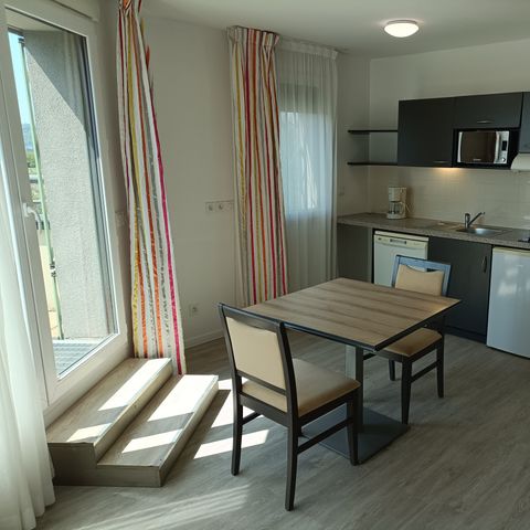 ESTUDIO 2 personas - Cama Doble Superior con Terraza