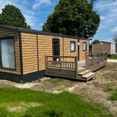 Chalet 4 persons - Chalet Large 2 bedrooms with air conditioning (sleeps 4)