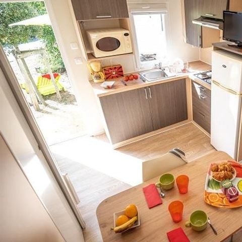 Mobilheim 4 Personen - Mobilheim 24m² / 2 Zimmer - Terrasse am Boden - 2 ERWACHSENE ODER 2 ERWACHSENE +2 KINDER