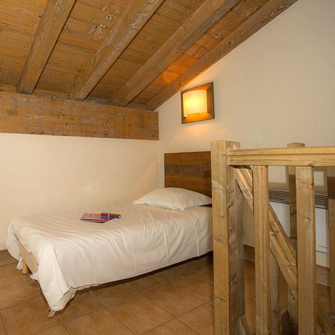 Piso 4 personas - G/177_2 HABITACIONES PARA 4 PERSONAS