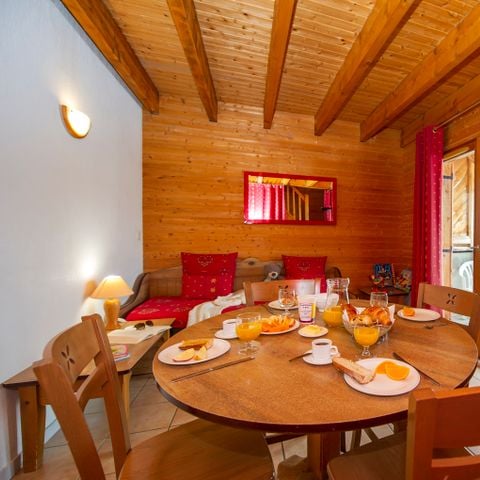 Piso 6 personas - G/28_3 HABITACIONES 6 PERSONAS