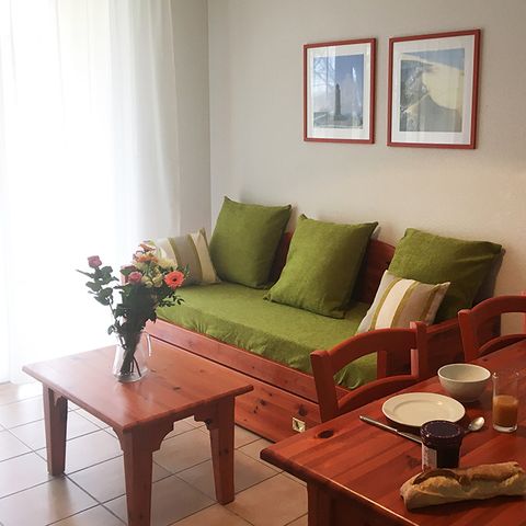 Piso 8 personas - G/194_4 HABITACIONES 8 PERS. LADO CARRETERA
