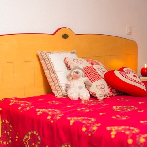 APARTMENT 8 people - G/26_4 ROOMS SLEEPS 8 "PLUS" PEOPLE