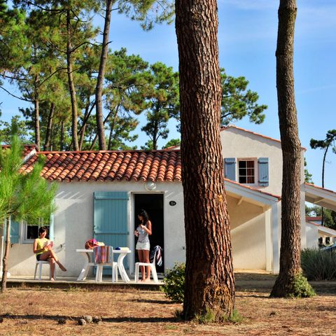 House 10 persons - G/17_4-ROOM MAISONETTE SLEEPS 8/10