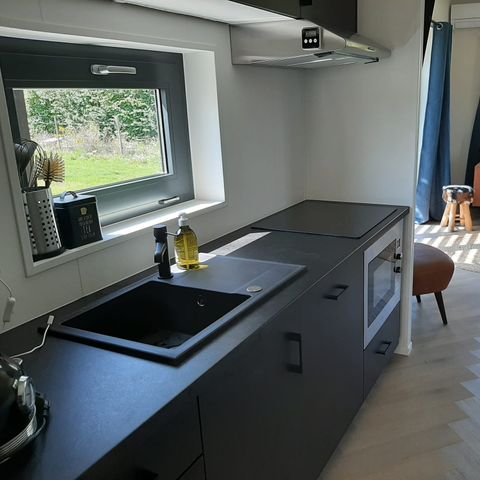 CHALET 6 persone - Lusso in mini campeggio Valore con vasca idromassaggio