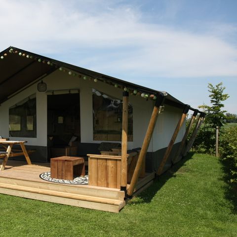 TENDA IN TELA E LEGNO 6 persone