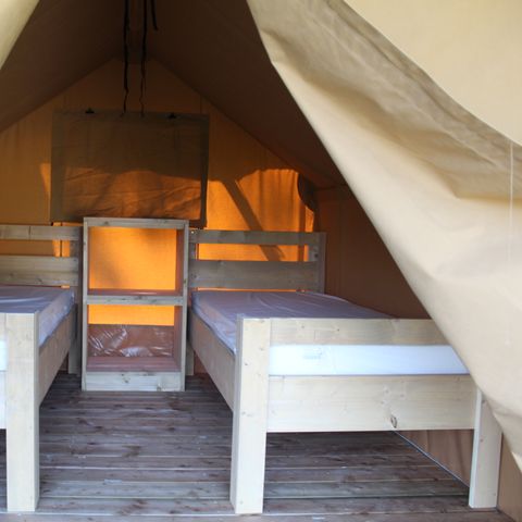 TIENDA DE LONA Y MADERA 2 personas