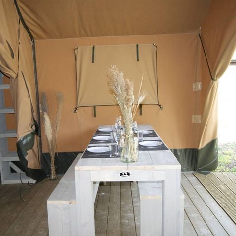 TENDA IN TELA E LEGNO 5 persone
