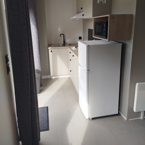 Stacaravan 2 personen - Premium stacaravan - 1 slaapkamer - halfoverdekt terras 
