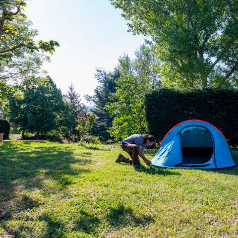 PIAZZOLA - SITO 80-100m² - 1 veicolo leggero, roulotte, camper o furgone trasformato