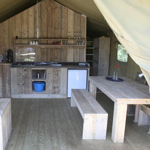 TIENDA DE LONA Y MADERA 5 personas - Strandheem lodge glamping con instalaciones sanitarias privadas