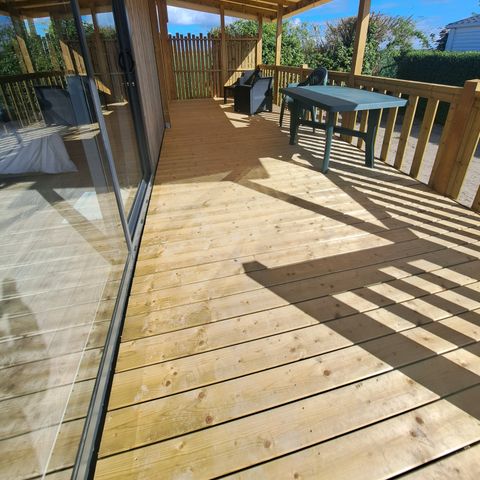 Mobile home 2 persons - Mobil Studio with SPA - 1 bedroom - covered terrace