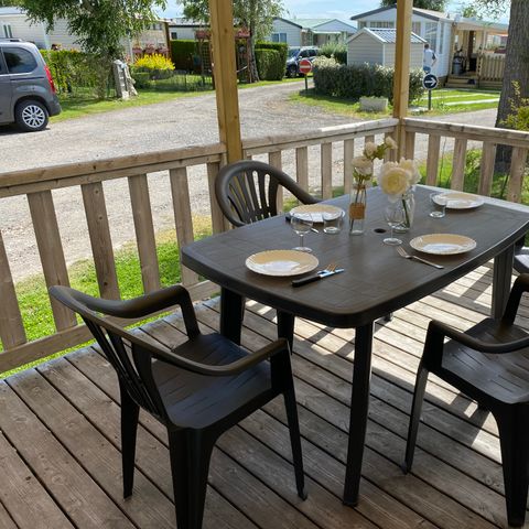 Mobile home 4 persons - 2 bedrooms - covered terrace