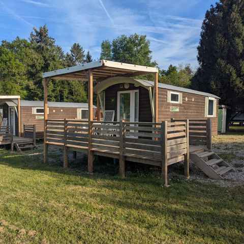 Accommodation 4 persons - 4-seater cosy caravan