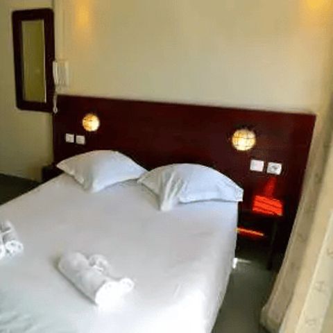 Bedroom 4 persons - 17m² room with a mezzanine (no kitchen)