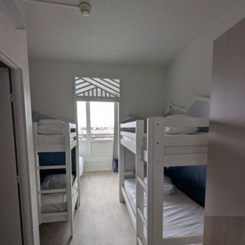 Hotelkamer 6 personen - Kamer van 43,5 m², 3 kamers (zonder keuken)
