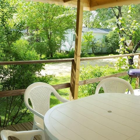 Stacaravan 4 personen - Eco-Comfort stacaravan - 28 m² - 2 slaapkamers - Aankomst op zaterdag in juli en augustus