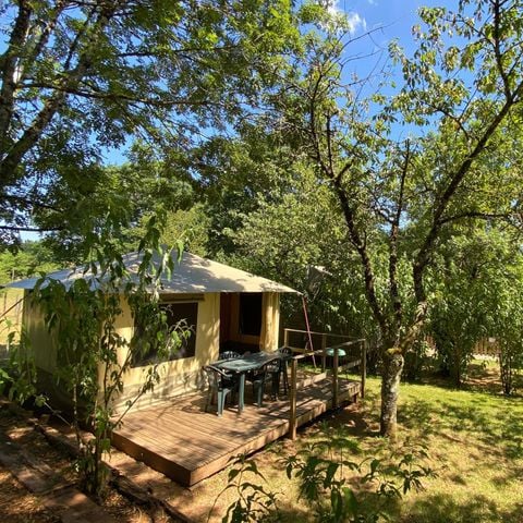 BUNGALOW TOILÉ 4 personnes - Bungalow toilé 16m² 2 chambres - Arrivée le Dimanche en Juillet et Août