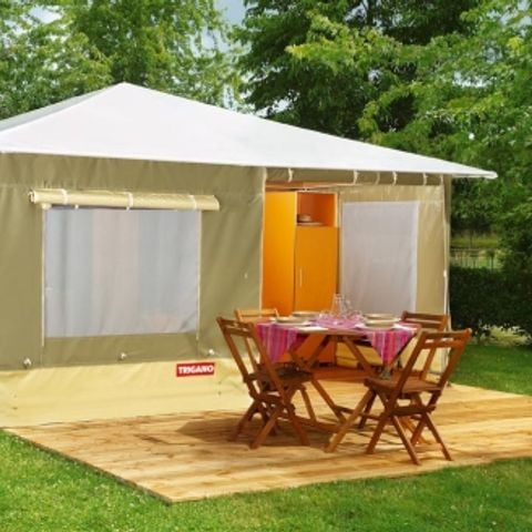 CANVAS BUNGALOW 5 people - 20m² canvas bungalow with 2 bedrooms – Check-in on Sundays in July and August