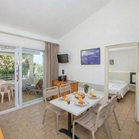 APARTEMENTO 5 personas - 5 personas - 2 habitaciones - Terraza