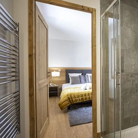 Piso 8 personas - DUPLEX DE 4 HABITACIONES PARA 8 PERSONAS CON VISTAS A LA MONTAÑA
