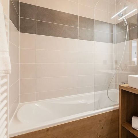 APARTMENT 6 people - 3-room flat, sleeps 6. FAMILY. Mountain view