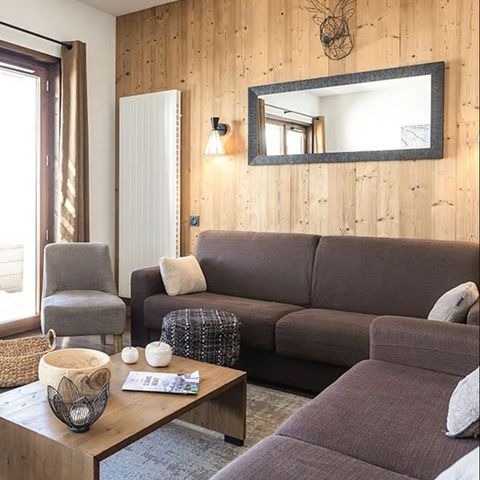 APARTMENT 10 people - 5 rooms, sleeps 10. Mountain view +