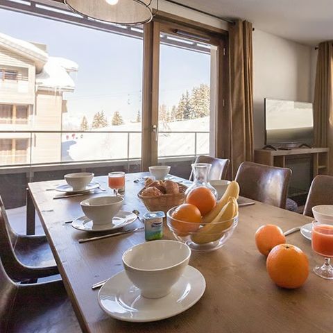 APPARTAMENTO 6 persone - 3 locali, 6 persone. COMFORT. Vista sulle montagne