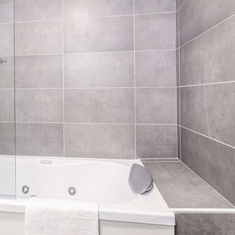 APPARTEMENT 10 personnes - 5 pièces 10 pers. Vue montagne