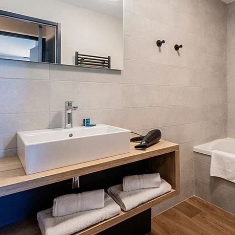 Apartment 6 persons - 3-room flat, sleeps 6. FAMILY