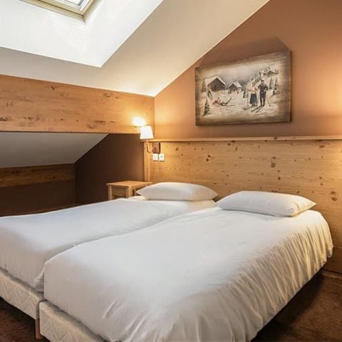 APPARTEMENT 14 personnes - 7 pièces 14 pers. Vue montagne +