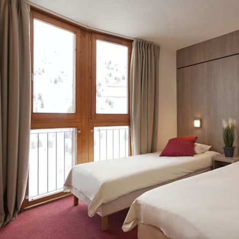 CHAMBRE 2 personnes - Chambre 2 pers.