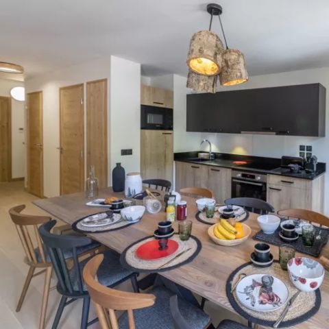 Apartment 10 persons - 4-BEDROOM APARTMENT FOR 8–10 PEOPLE (STANDARD)