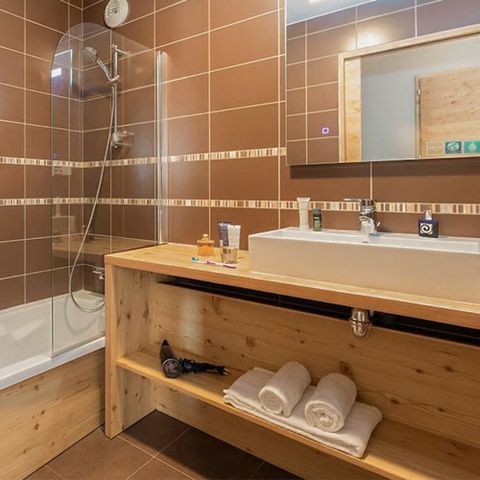 APPARTEMENT 4 personnes - 2 pièces 4 pers. CONFORT +