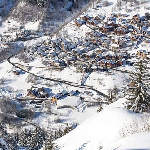 Les Edelweiss - Terrésens - Hôtels & Résidences - Camping Isère - Image N°2