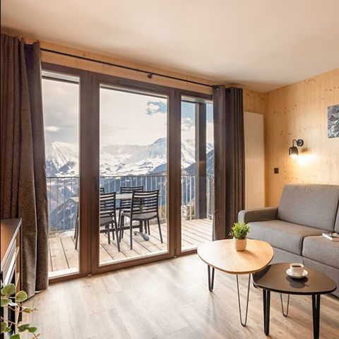 Apartment 6 persons - 3-room flat, sleeps 6. COMFORT. Mountain view