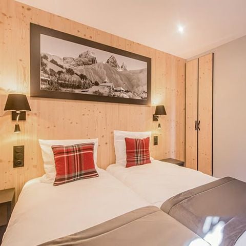 Appartement 10 personen - 5 kamers, 8-10 personen. Uitzicht op de bergen