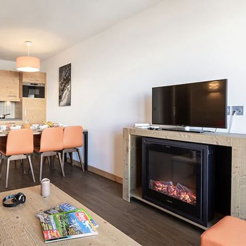 Apartment 6 persons - 3-room flat, sleeps 6. FAMILY