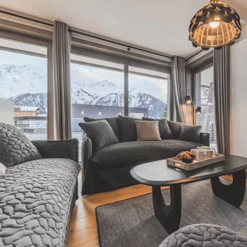 Apartement 10 Personen - 5 ZIMMER (3 ZIMMER + 2 KABINEN) 8–10 PERSONEN STANDARD