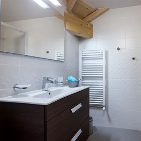 Piso 8 personas - 3 HABITACIONES CON BAÑO, 6-8 PERSONAS