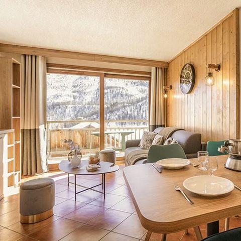Piso 4 personas - Apartamento de 2 habitaciones para 4 personas. CONFORT. Vistas a la montaña