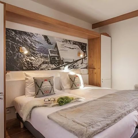 Piso 6 personas - 3 habitaciones, 6 personas. FAMILIA