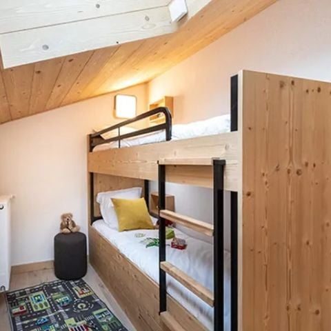 Piso 6 personas - Apartamento de 2 habitaciones con baño, para 4-6 personas, con vistas a la montaña