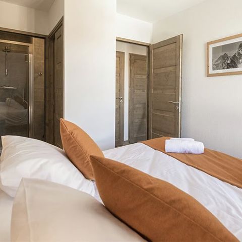Piso 6 personas - 3 habitaciones, 6 personas. CONFORT +