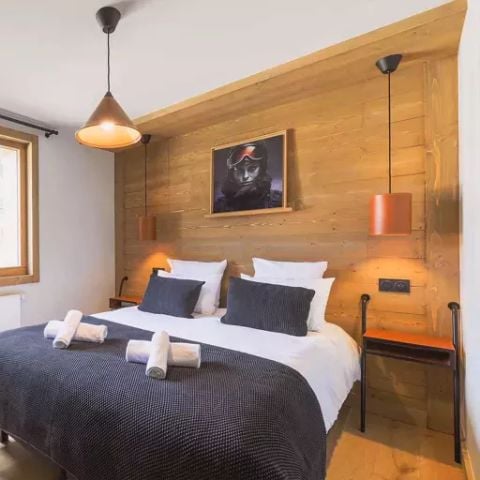 Piso 10 personas - 4 HABITACIONES CON BAÑO PRIVADO PARA 8-10 PERSONAS (ESTÁNDAR)